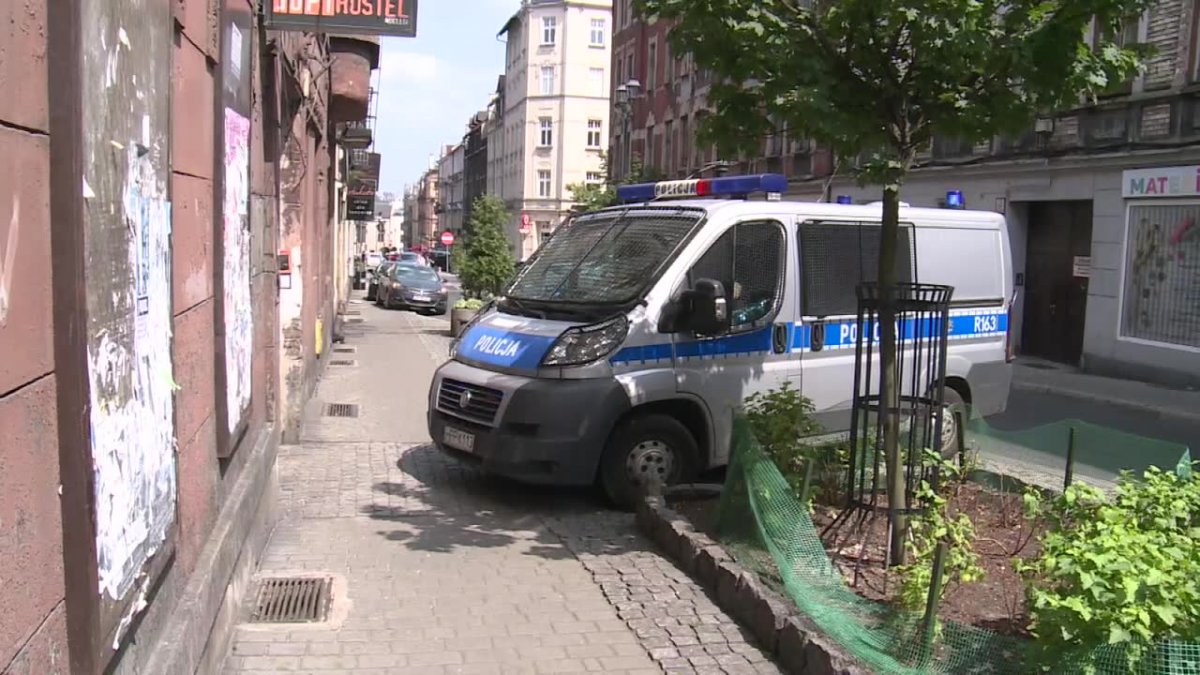 Podpalenie sklepu z dopalaczami. Sanepid bezskutecznie zamyka go od dwóch lat