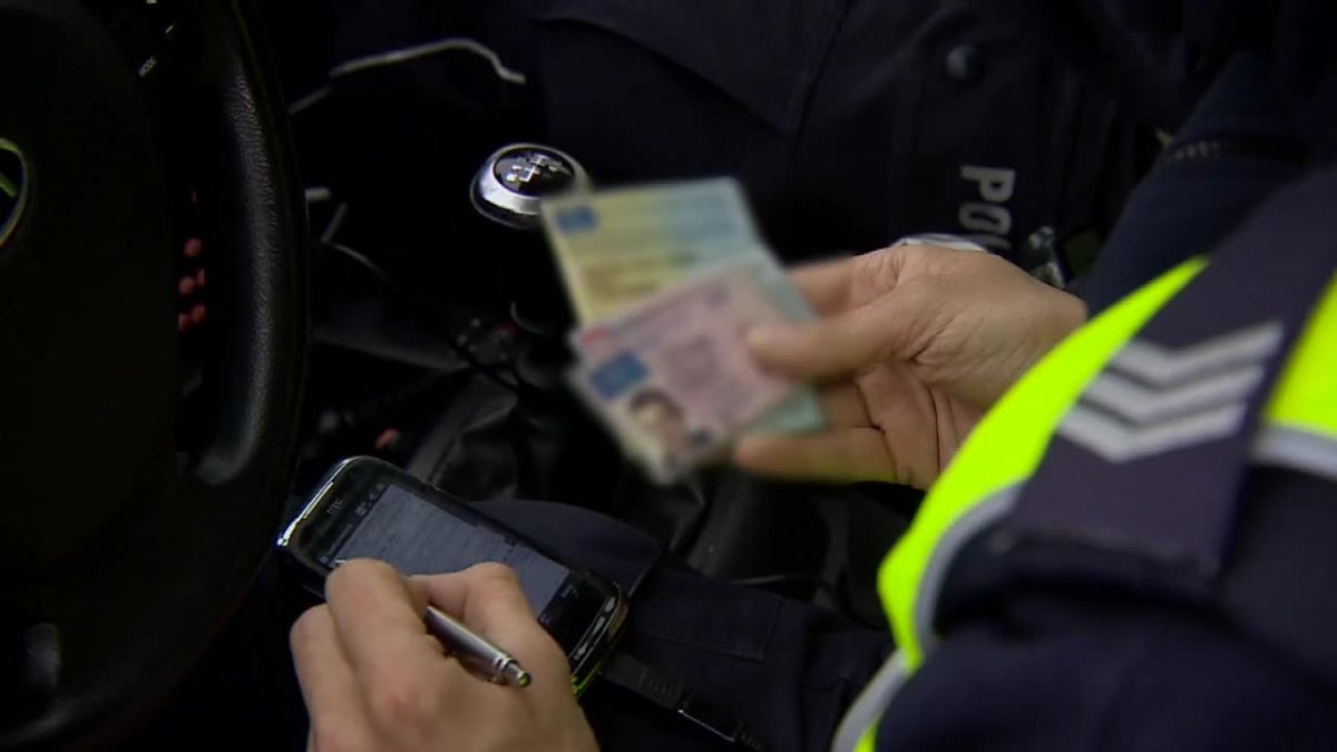 17.05.2017 12:26

Poważne zmiany dla kierowców. Trudniej zredukujemy punkty karne, łatwiej stracimy prawo jazdy