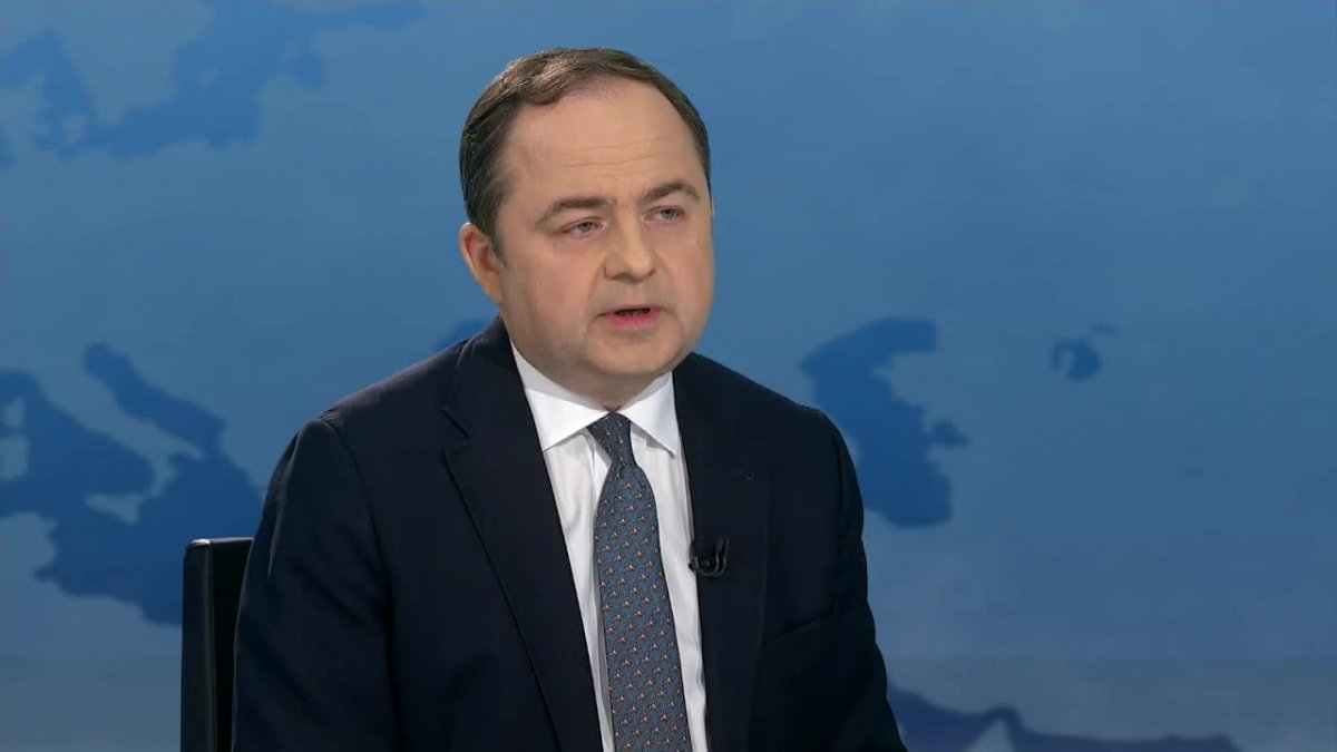 Timmermans ostro o Polsce. Wiceszef MSZ: To nie przystoi Komisji Europejskiej