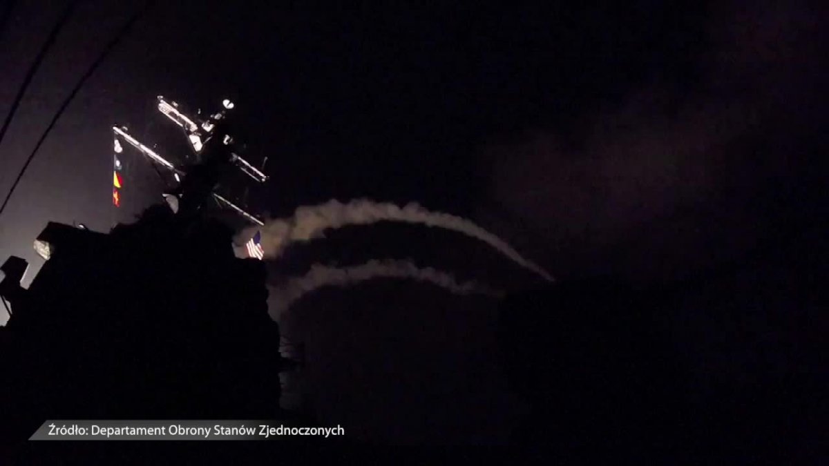 Atak na syryjską bazę lotniczą. Z amerykańskich okrętów wystrzelono pociski Tomahawk