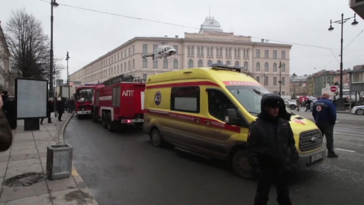 Rosyjskie służby postawione na nogi po zamachu w petersburskim metrze