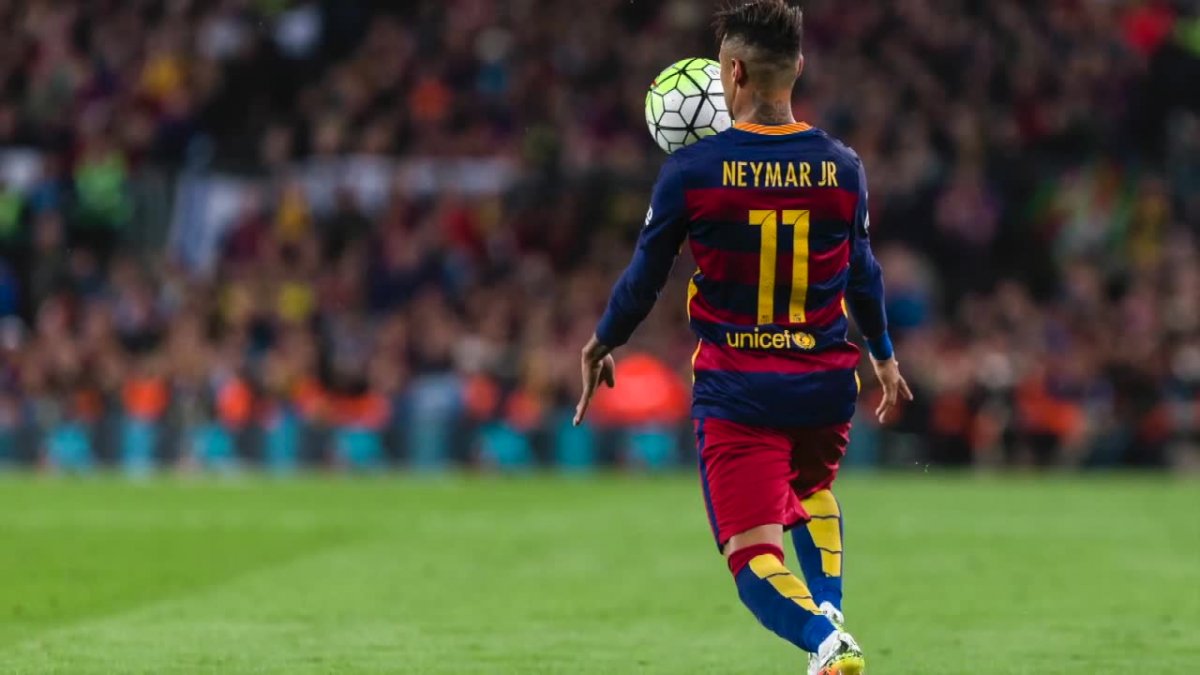 Cristiano Ronaldo dba o siłę... Barcelony?