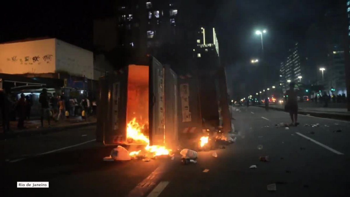 Ogień na ulicach Brazylii. Masowe protesty przeciwko reformie emerytalnej