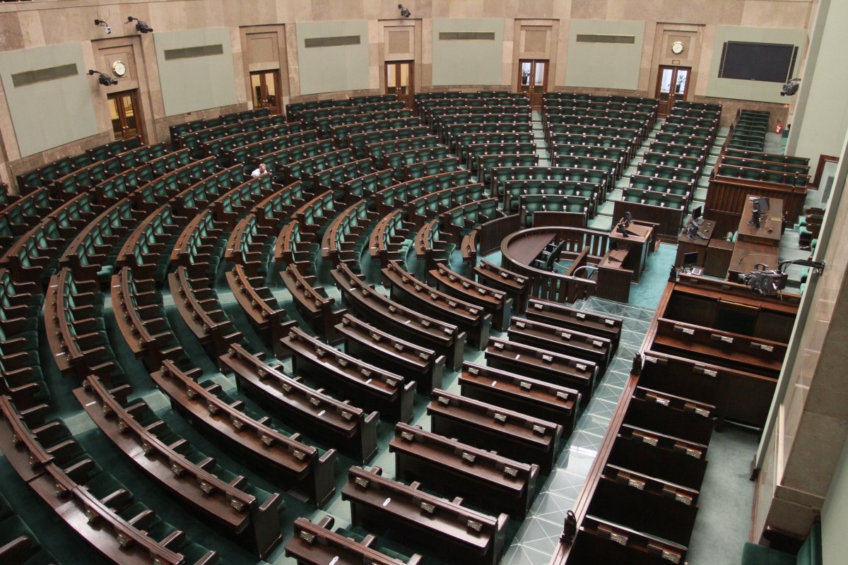 Posłowie o sankcjach dla J. Korwin-Mikkego za słowa o kobietach