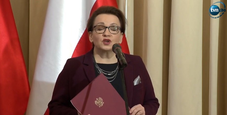 Minister Zalewska o protestach przeciw reformie: MEN nie jest stroną sporu zbiorowego