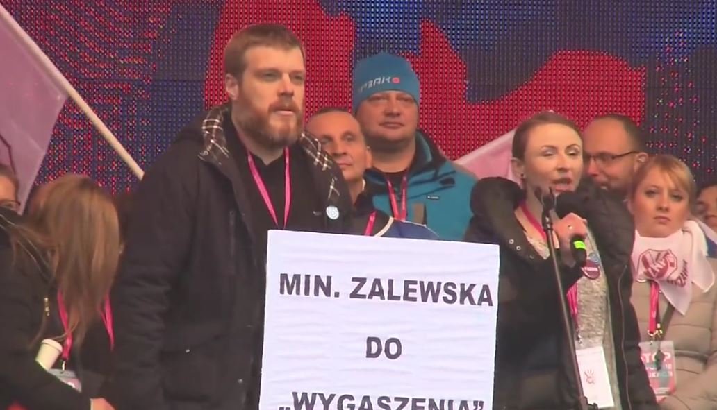 Wielotysięczny protest przeciwko reformie systemu edukacji