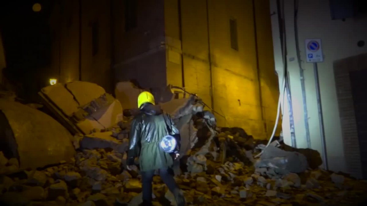 Zniszczenia po trzęsieniu ziemi we Włoszech