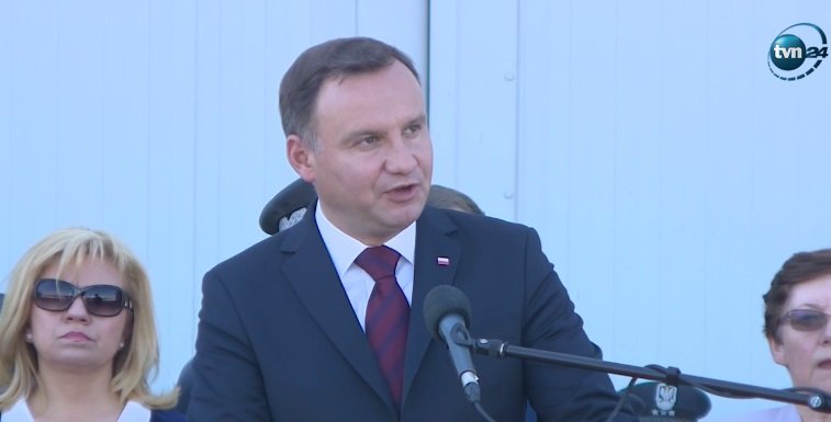 Prezydent Duda: Straciliśmy wielkiego prezydenta i dowódców, ale podnieśliśmy się