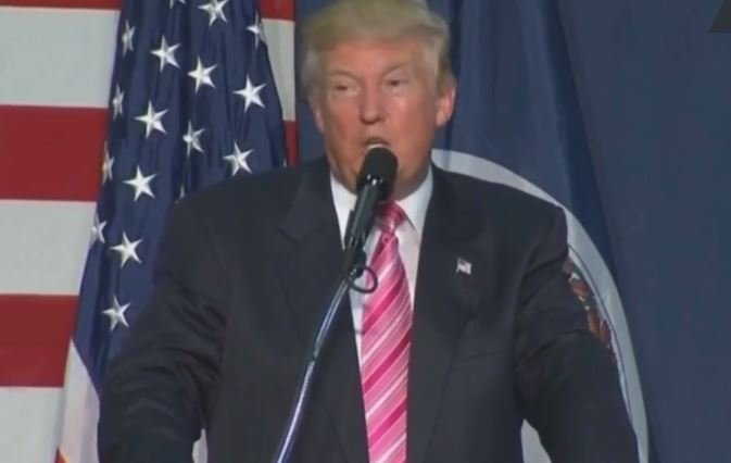 D.Trump czyni umizgi do Afroamerykanów