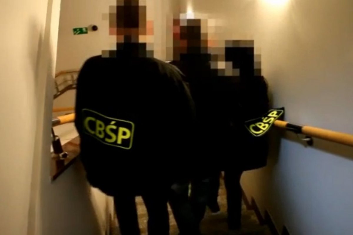 Rozpowszechniali pornografię dziecięcą w sieci. CBŚP poszukuje pokrzywdzonych