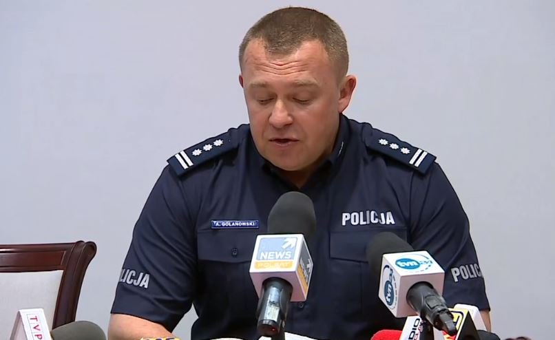 Policja o mężczyźnie zmarłym w komisariacie: Zachowywał się agresywnie i irracjonalnie