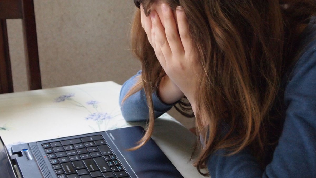 Uważaj na te strony internetowe! Możesz sporo stracić. UOKiK ostrzega