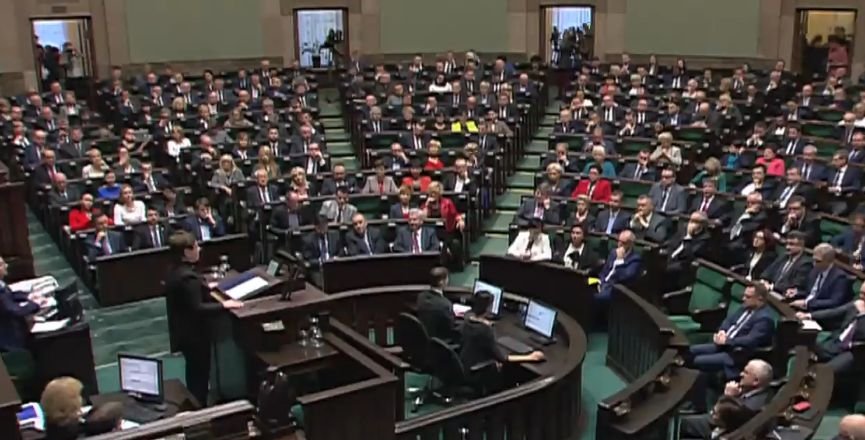 Sejmowe expose premier B. Szydło: Naszym priorytetem będzie zapewnienie bezpieczeństwa Polakom