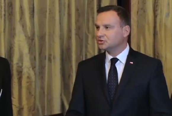 Otwarcie na emigrantów. Prezydent nie ustaje w apelach o powrót do kraju