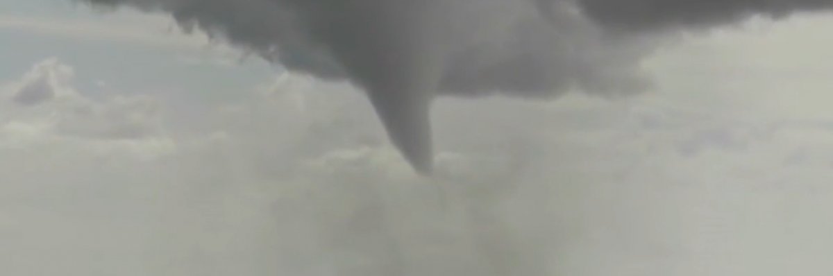 Tornado przeszło w zachodniej Francji