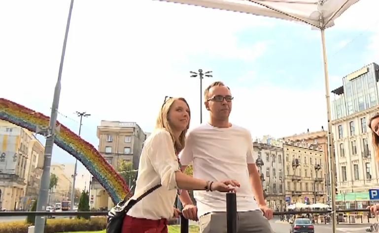 Słynna warszawska tęcza niebawem zniknie z Placu Zbawiciela
