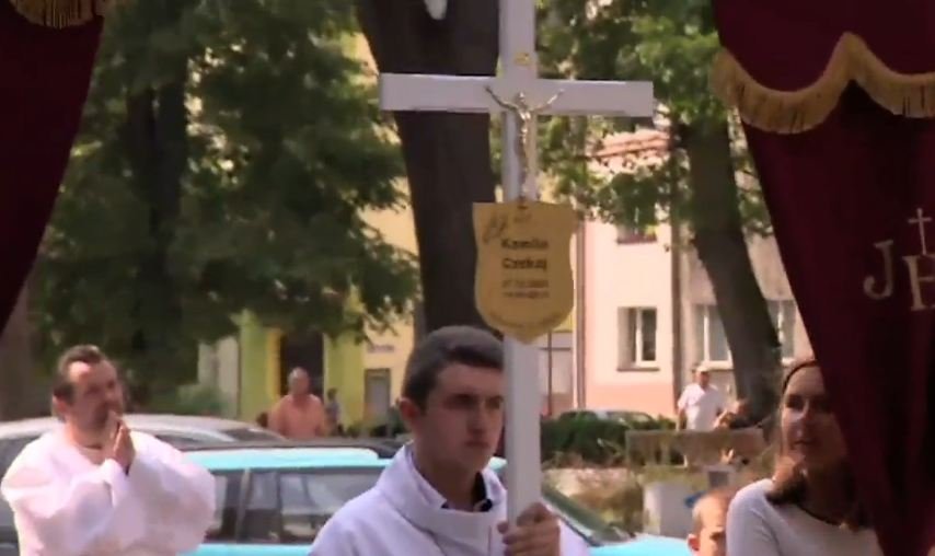 Ulicami Kamiennej Góry przeszedł marsz milczenia ku czci zamordowanej 10-latki