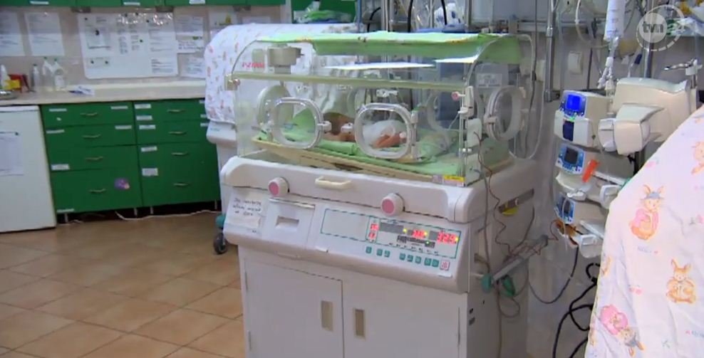 W szpitalu miało dojść do nielegalnej adopcji. Zarzuty dla matki dziecka i jej partnera