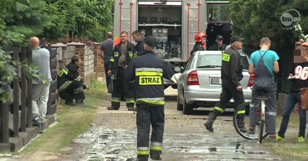 Ojciec i syn ranni w wybuchu kilkudziesięciu butli z gazem