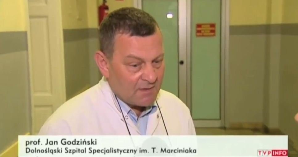 Lekarze wybudzili 6-latka, którego przygniótł dmuchany zamek