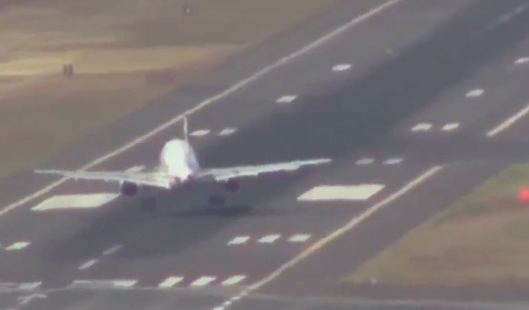 Wiatr na Maderze utrudniał pilotom lądowanie
