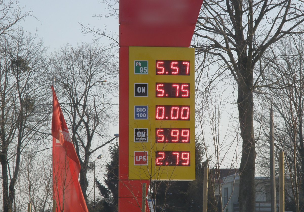 Rosną ceny paliw w hurcie