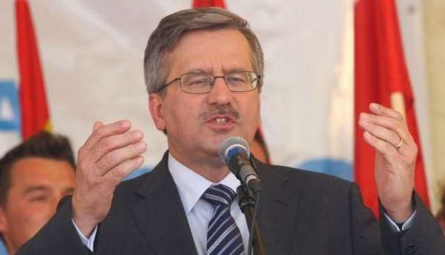 Bronisław Komorowski złożył kondolencje rodzinom ofiar tornada