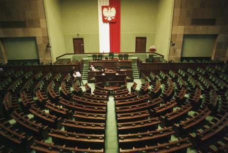Szefowa MEN zostaje. Wniosek o wotum nieufności odrzucone