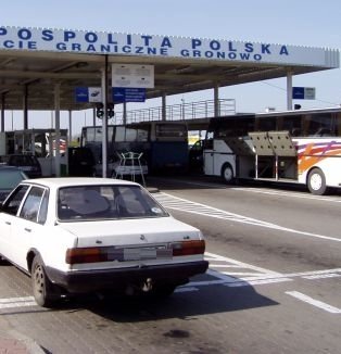 Chcieli zabić celnika, bo zaszedł im za skórę