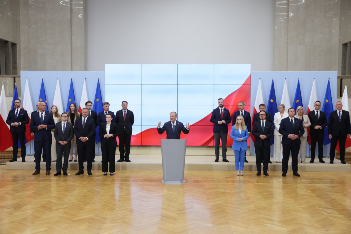 Polacy jednoznacznie o rządach Tuska