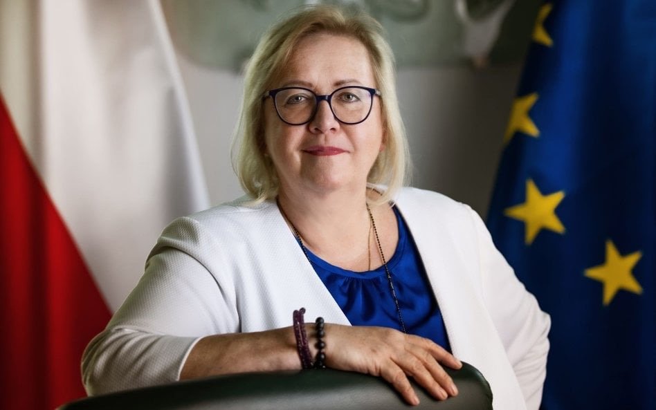 Wraca komuna. Grozi nam paraliż całego systemu prawnego 