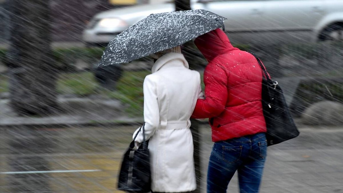 Deszcz nie odpuści! IMGW zapowiada ponure dni i gęste mgły