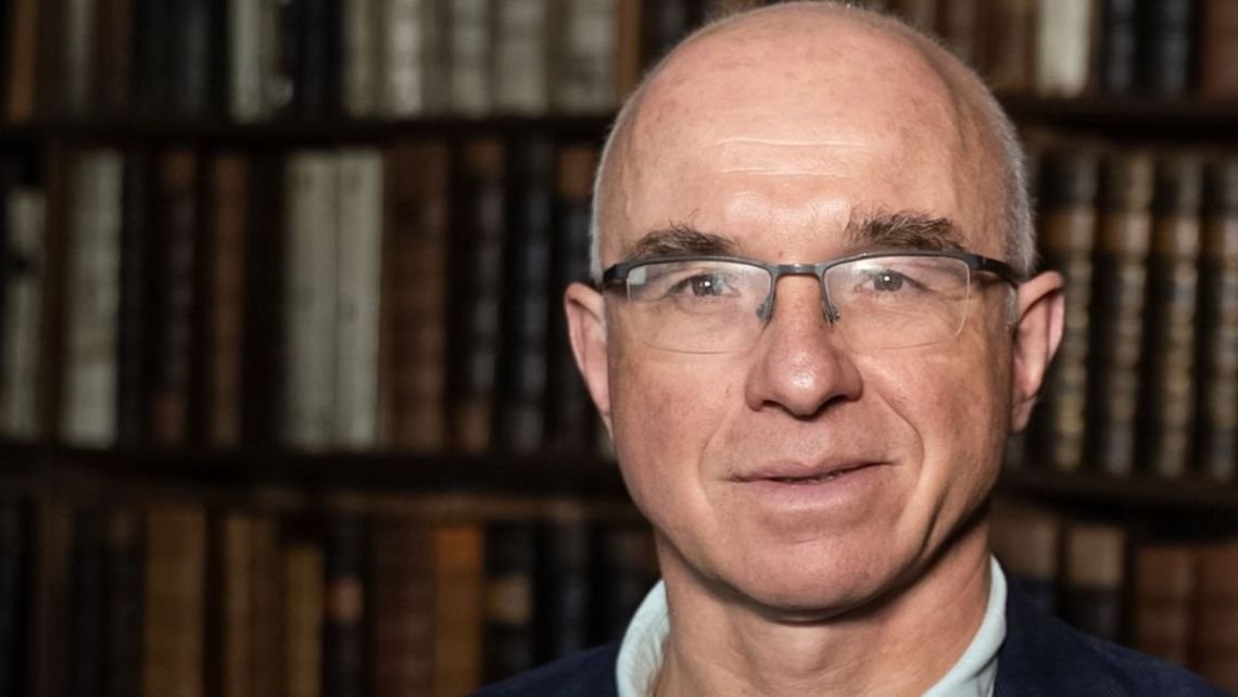 Polski matematyk rozwiązał zagadkę sprzed 120 lat. Osiągnięcie zmienia naukę o wszechświecie