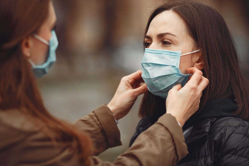 Stratus daje nietypowy objaw. Lekarze ostrzegają, jak teraz atakuje COVID