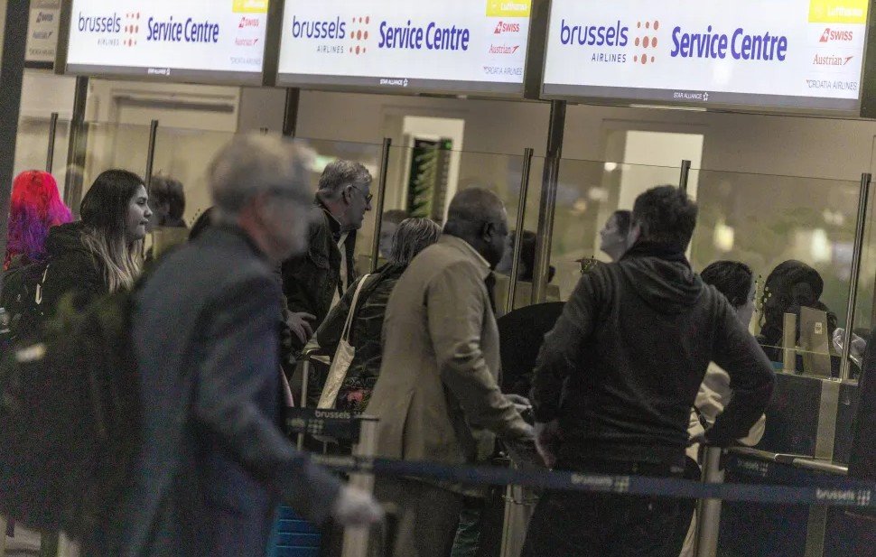 Cyberatak na europejskich lotniskach. Podano szczegóły dotyczące zakłóceń
