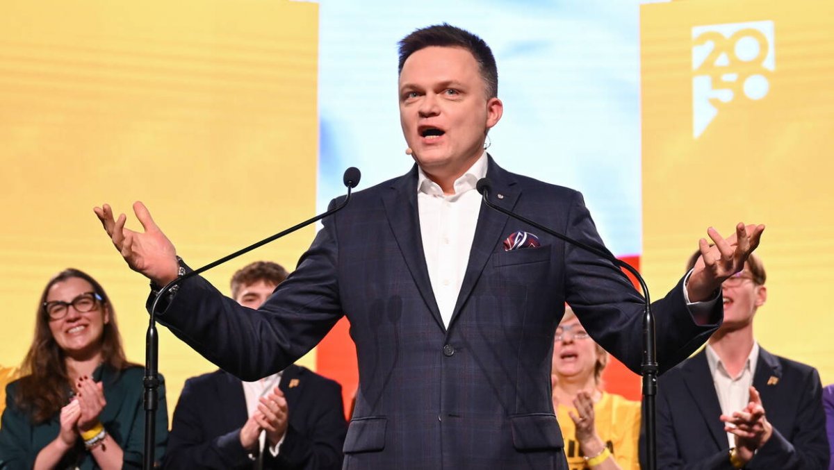 Co ugra Polska 2050 po odejściu Hołowni?