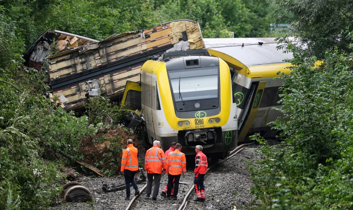 Katastrofa pociągu w Niemczech. Zginęły co najmniej 3 osoby