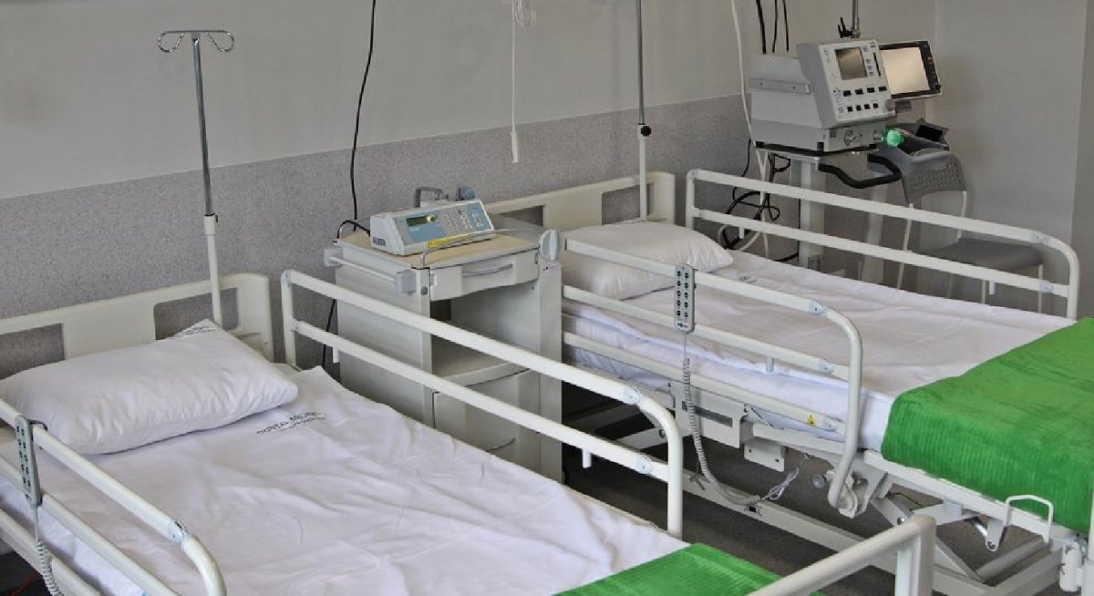 Konsultant ds. chorób zakaźnych: u pacjentki wykryto bakterię cholery, badana jest obecność toksyny