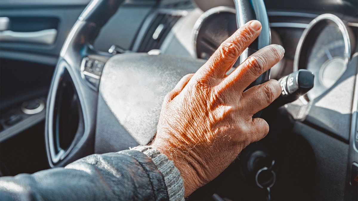 Co z seniorami za kierownicą? Unia nie narzuca, ale zmiany i tak nadchodzą
