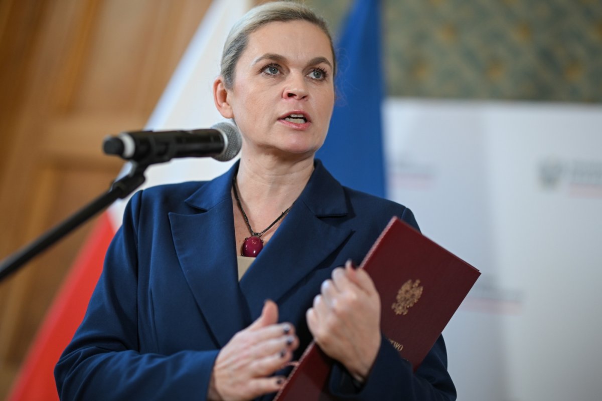 Klarowne orzeczenie TK. Rozporządzenia Nowackiej ws. ocen z lekcji religii oraz ograniczeń w ich organizowaniu są niekonstytucyjne