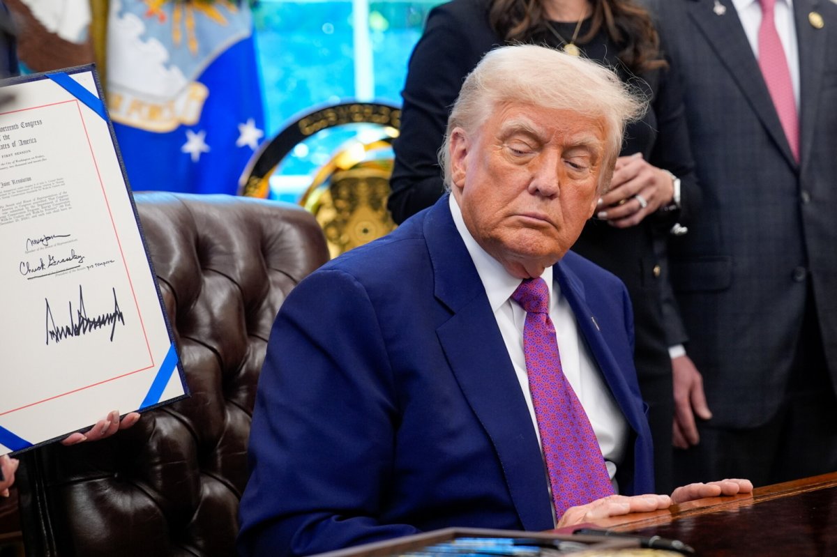 Rozmowy ukraińsko-rosyjskie w Turcji. Ruch Trumpa