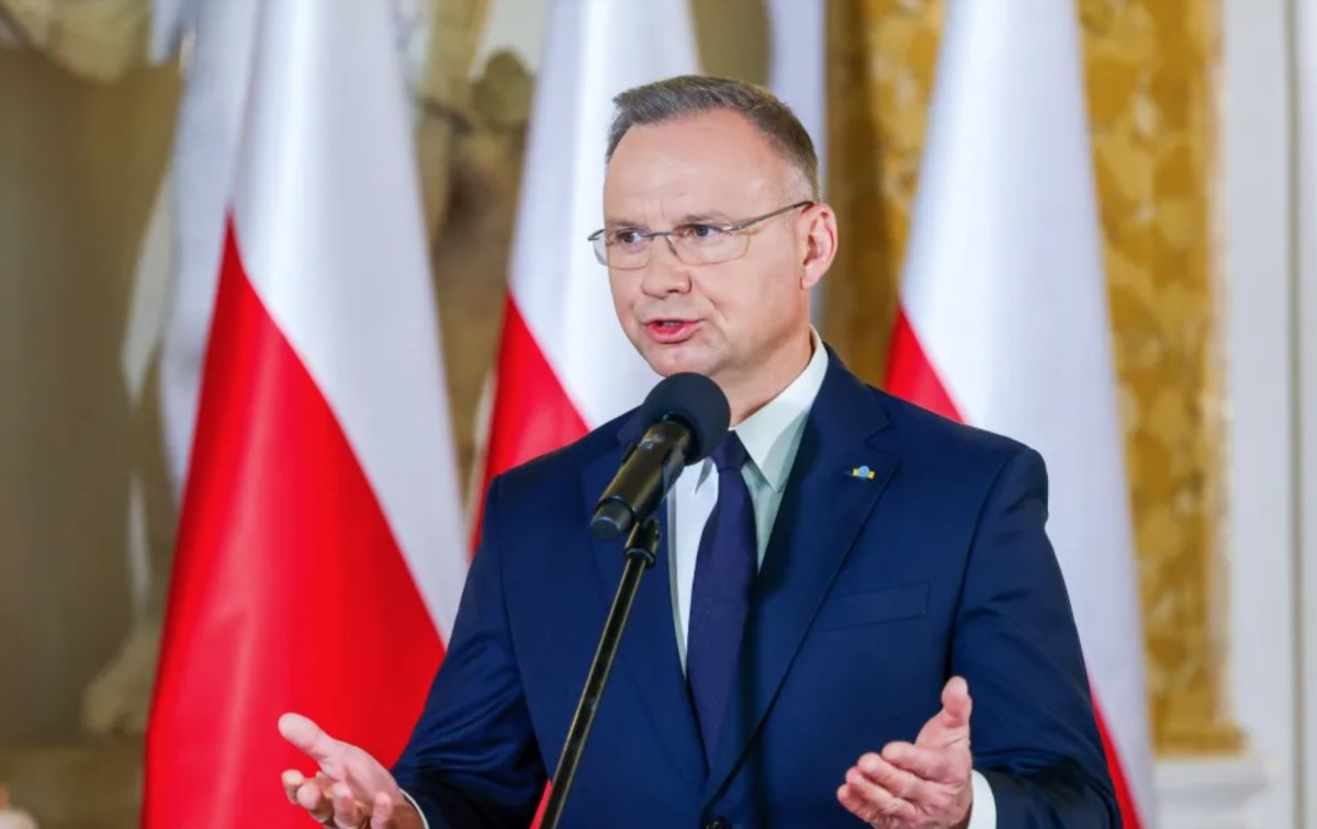 Prezydent w rocznicę zakończenia II wojny światowej: nigdy więcej wojny

