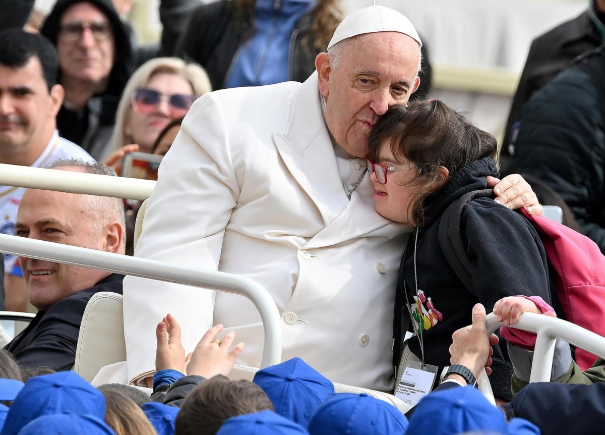 Pontyfikat Franciszka. Jak oceniają go Polacy?