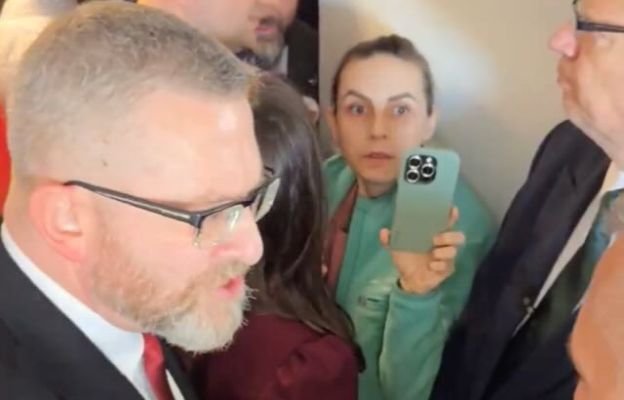 Skandaliczna aborcja w Oleśnicy. Zarzuty dla krytyków Jagielskiej