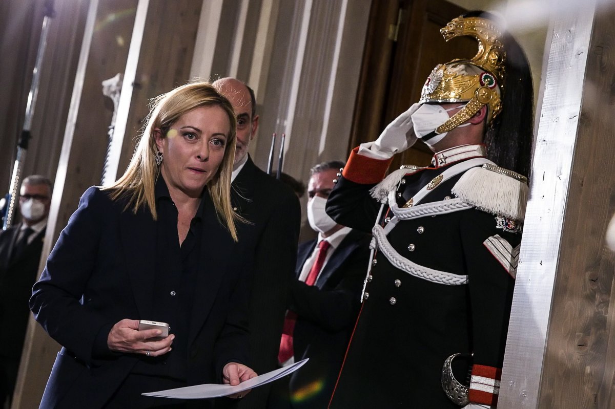 Premier Meloni o papieżu: wielki człowiek i wielki duszpasterz