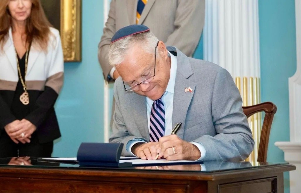 Nowy ambasador USA w Polsce Thomas Rose już w Warszawie