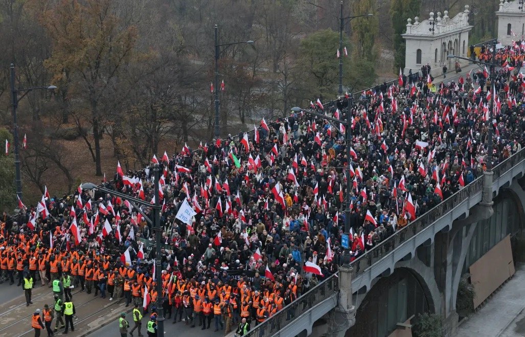 Marsz Niepodległości. Wiadomo pod jakim hasłem ruszy w tym roku 