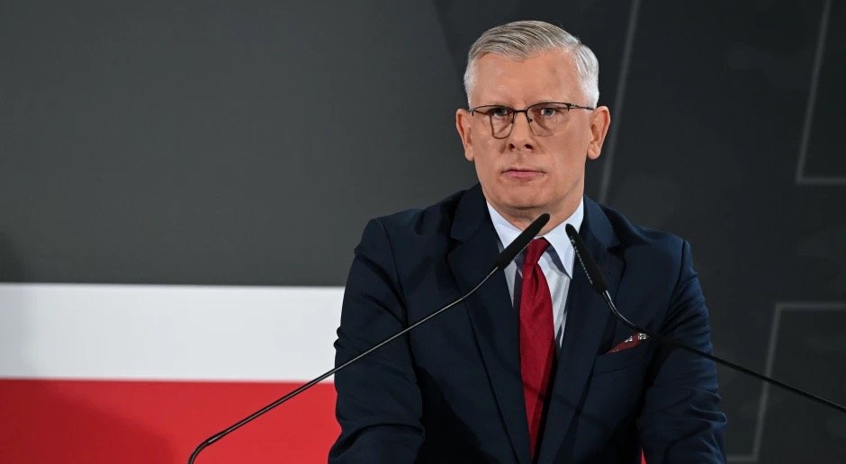 Cenckiewicz rozmawia z Koreańczykami 