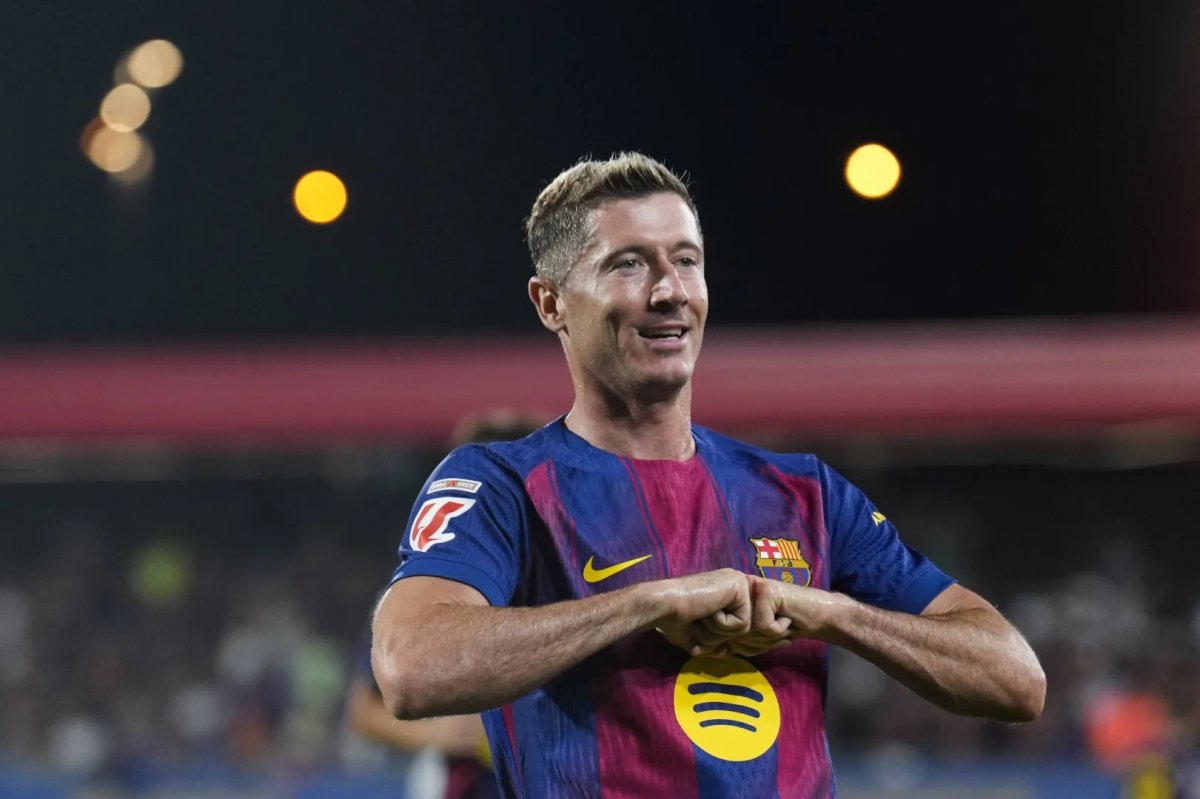 Zainteresowanie wielkich klubów Robertem Lewandowskim 