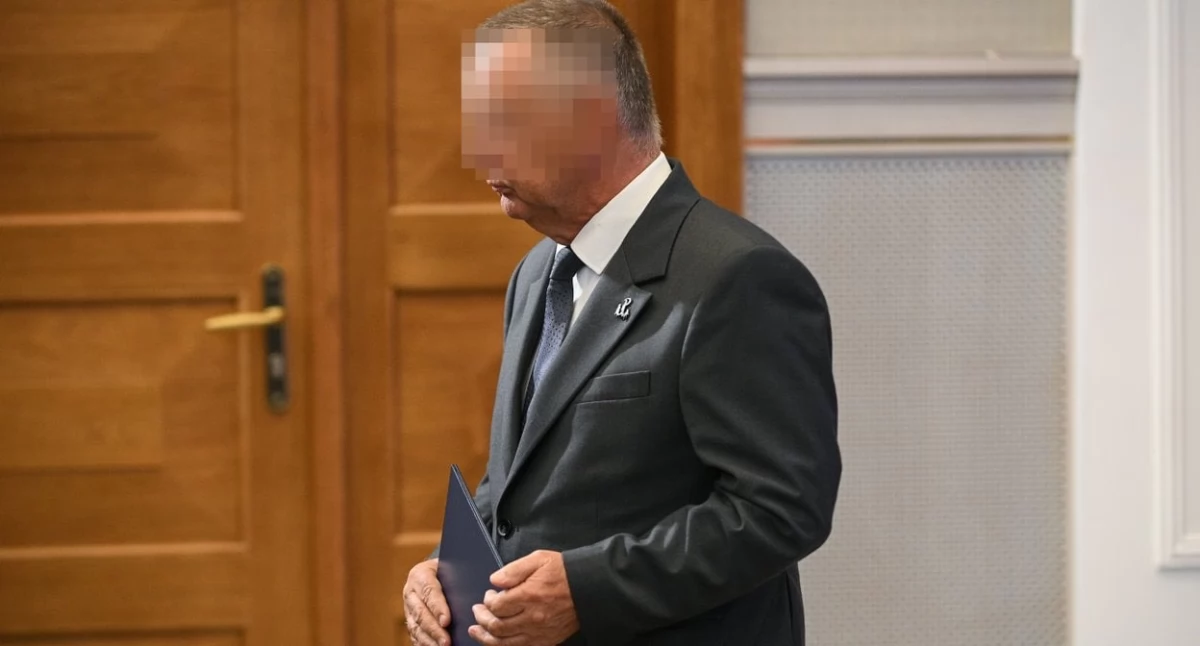 Były szef NIK z zarzutami 